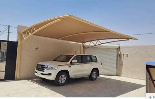 مظلة سيارات فاخرة